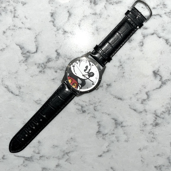 Walt Disney World Magical Mickey Limited Release Watch EUC Like New - Picture 3 of 12